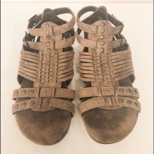 Corkys Women’s Esperanza Flat Sandal Brown 8M